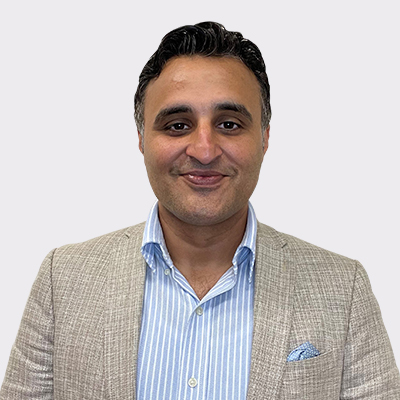 Dr Azhar Shabbir